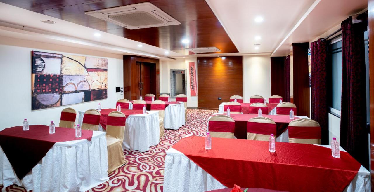 Spree Hotel Jaipur Eksteriør billede